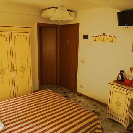 Guesthouse Al Profeta Venedig Eksteriør billede