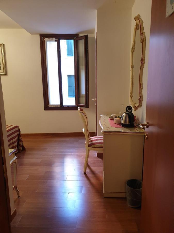 Guesthouse Al Profeta Venedig Eksteriør billede